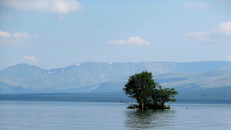 Озеро Имандра