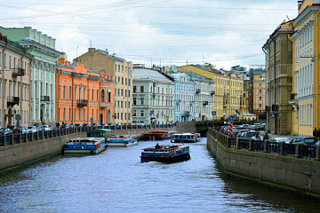  в городе на Неве состоится масштабный фестиваль, посвященный Всероссийскому Дню Туризма