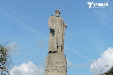 Памятник Ивану Сусанину 